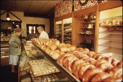 Phil's Bakery photo 2