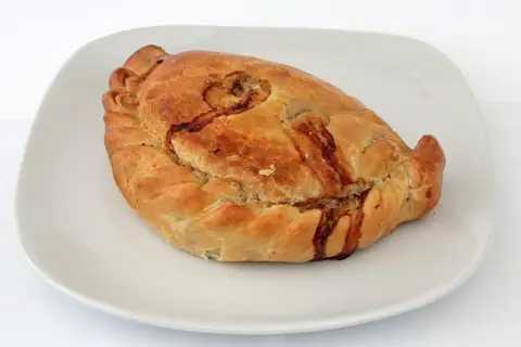 Phil's Bakery photo 3